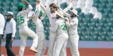 لاہور ٹیسٹ؛ آسٹریلیا نے پہلے روز 5 وکٹوں پر 232 رنز بنالیے