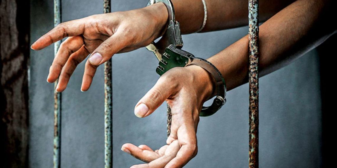 پلوامہ میں لشکر کا ماڈیول تباہ، 6 جنگجواعانت کار گرفتار: پولیس