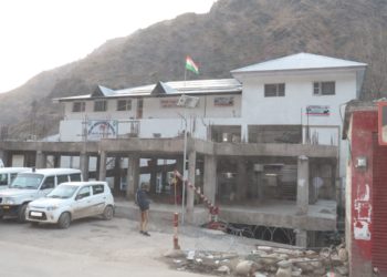 ایک لاکھ سے زائید آبادی والے ہسپتال میں جگہ کی قلت