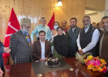 موجودہ دور میں سچ بولنے اور لکھنے پر پابندی، میڈیا ونگ کا رول انتہائی اہم: عمر عبداللہ