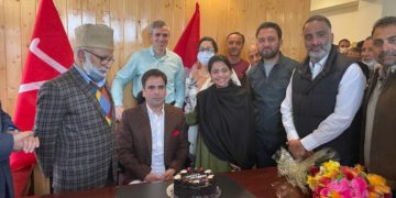 موجودہ دور میں سچ بولنے اور لکھنے پر پابندی، میڈیا ونگ کا رول انتہائی اہم: عمر عبداللہ