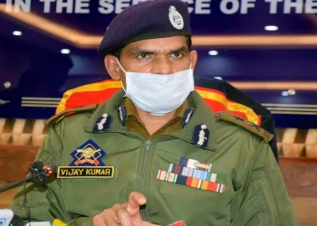 زونی مر میں پولیس اہلکار کی ہلاکت میں ملوث جنگجووں کی شناخت ہو چکی ہے: آئی جی کشمیر