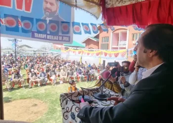 کشمیری مسلمانوں نے کشمیری پنڈتوں سے زیادہ نقصان اٹھایا :سجاد لون