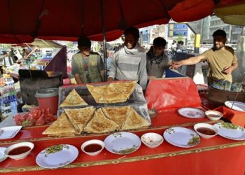 افغانستان میں ماہ رمضان ’پرُامن‘ لیکن ’خاندان کو کھانا کھلانا چیلنج‘