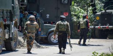 اونتی پورہ انکاؤنٹر: مختلف جنگجو تنظیموں کے دو جنگجو ہلاک: پولیس