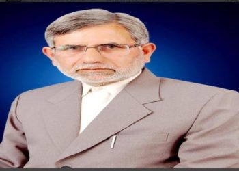کشمیر لاء کالج کے پرنسپل ڈاکٹر شیخ شوکت نوکری سے برطرف
