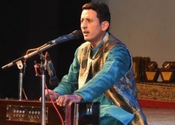 عادل منظور شاہ: وادی کشمیر کے ہونہار گلو کار