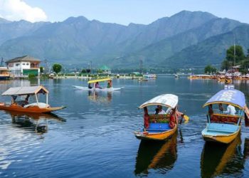کشمیر میں شبانہ درجہ حرارت مسلسل معمول سے زیادہ ریکارڈ