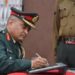 لیفٹیننٹ جنرل منوج پانڈے انڈیا کے نئے آرمی چیف تعینات