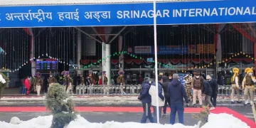 سری نگر ہوائی اڈے پر ہیلی کاپٹروں کی نائٹ پارکنگ کی درخواست فیس میں نصف کمی