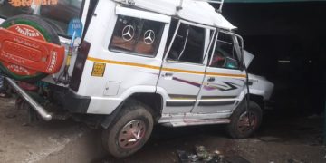 شوپیاں میں فوجی گاڑی حادثے کی شکار، 2 اہلکارہلاک 5 دیگر زخمی