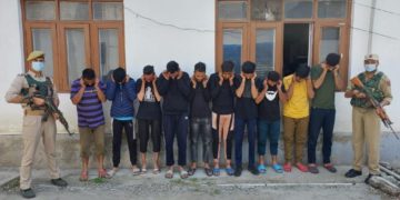 یاسین ملک کے گھر کے باہر ملک مخالف نعرہ بازی کرنے والے 10 ملزم گرفتار: پولیس