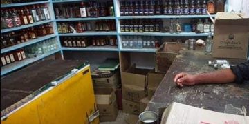 بارہ مولہ میں شراب کی دکان پر گرینیڈ حملہ، ایک ہلاک تین دیگر زخمی