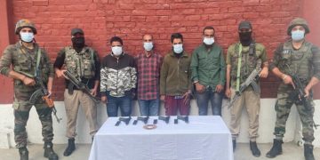 پولیس کا بمنہ سری نگر میں ٹی آر ایف سے وابستہ 4 ہابیئرڈ ملی ٹینٹوں کی گرفتاری کا دعویٰ