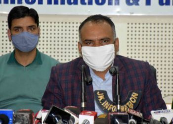 آپ کی نوکریوں سے متعلق تمام معاملات کو ایک ہفتے کے اندر اندر حل کیا جائے گا: صوبائی کمشنر کشمیر