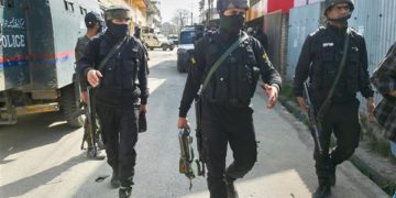 سری نگر میں پولیس اہلکار جنگجوؤں کے حملے میں زخمی