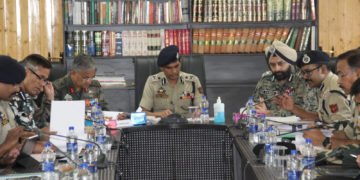 امرناتھ یاترا: آئی جی پی کشمیر نے اننت ناگ میں آخری سیکورٹی جائزہ میٹنگ کی