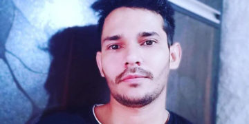 کولگام میں مشتبہ جنگجوؤں نے  بینک منیجر کو گولیوں سے ہلاک کردیا