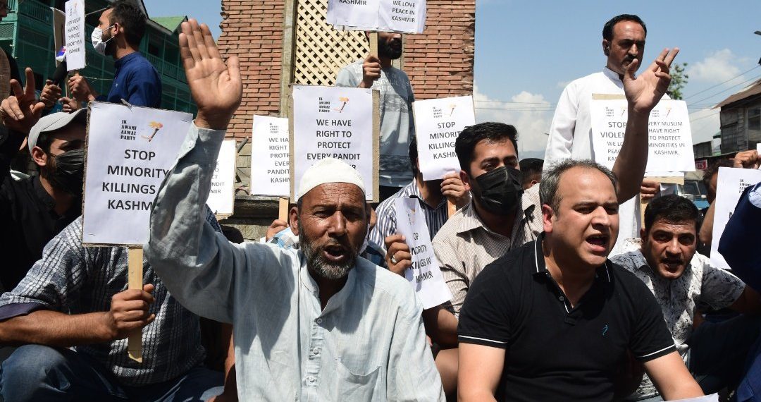 کشمیری پنڈتوں سے علمائے کرام کی اپیل، وادی چھوڑ کرنہ جائیں