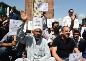 کشمیری پنڈتوں سے علمائے کرام کی اپیل، وادی چھوڑ کرنہ جائیں