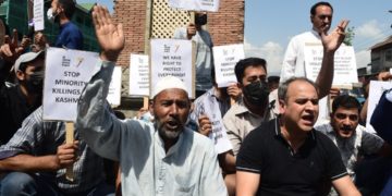 کشمیری پنڈتوں سے علمائے کرام کی اپیل، وادی چھوڑ کرنہ جائیں