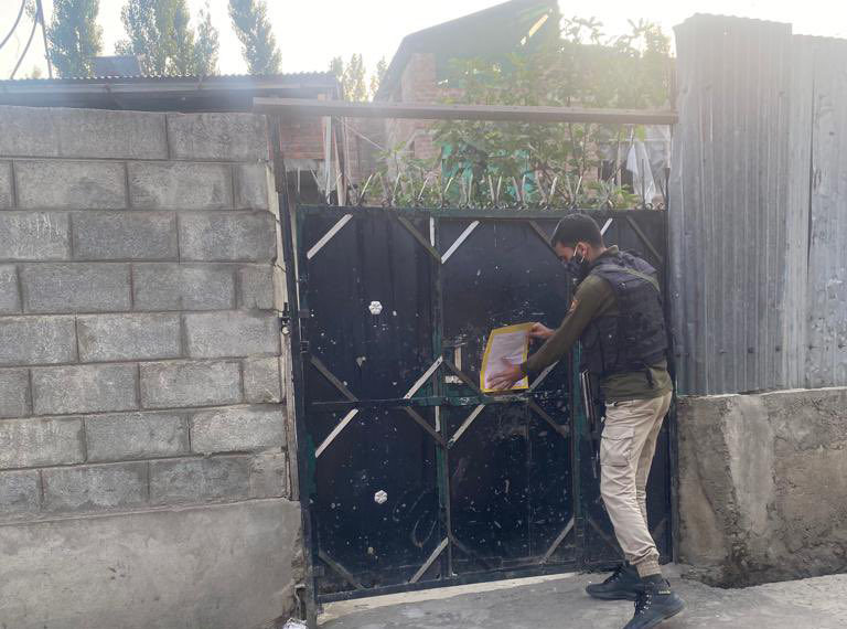 مبینہ طورپر جنگجویانہ سرگرمیوں کیلئے استعمال میں لائے گئے پانچ مکان منسلک: پولیس
