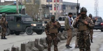 کابل میں گردوارے میں حملہ آورں اور طالبان کا مقابلہ جاری؛ 2 ہلاکتیں