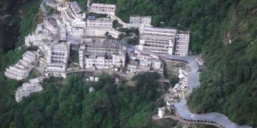 خراب موسم کی وجہ سے ماتا ویشنو دیوی کا اہم بیٹری کار روٹ بند