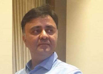 وکرم ملہوترا جموں و کشمیر اپنی پارٹی سے مستعفی