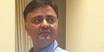 وکرم ملہوترا جموں و کشمیر اپنی پارٹی سے مستعفی