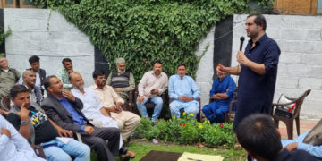 جموں و کشمیر کے لوگوں کے مفادات کا تحفظ قیادت کا سب سے بڑا چیلنج : سجاد غنی لون