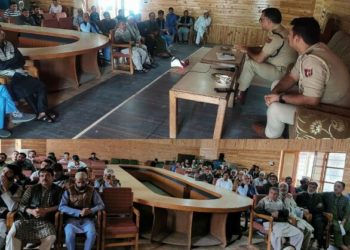 ایس ڈی پی اُو چرارشریف کی زیر صدارت پولیس سٹیشن چرار شریف میں تھانہ دیوس کا انعقاد