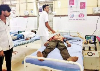 گجرات میں زہریلی شراب پینے سے 21 افراد ہلاک، 45 کی حالت تشویشناک