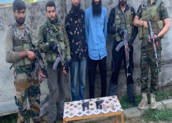 پولیس کا سوپور میں دو ہابرڈ جنگجوؤں کی گرفتاری کا دعویٰ