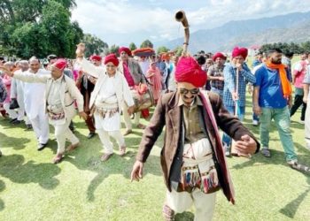 جموں و کشمیر کے ضلع کشتواڑ سے سہ روزہ سرتھل یاترا مذہبی جوش و خروش کے ساتھ شروع