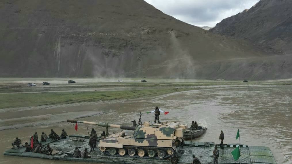 شمالی فوج کے کمانڈر نےکیا لداخ کا دورہ ، آپریشنل تیاریوں کا جائزہ لیا