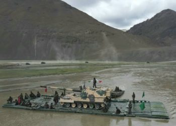 شمالی فوج کے کمانڈر نےکیا لداخ کا دورہ ، آپریشنل تیاریوں کا جائزہ لیا