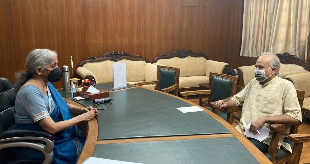 مسعودی کی مرکزی وزیر خزانہ سے ملاقات،پانپور کو جہلم اور توی فلڈ ریکوری پروجیکٹ کا حصہ بنانے کی اپیل