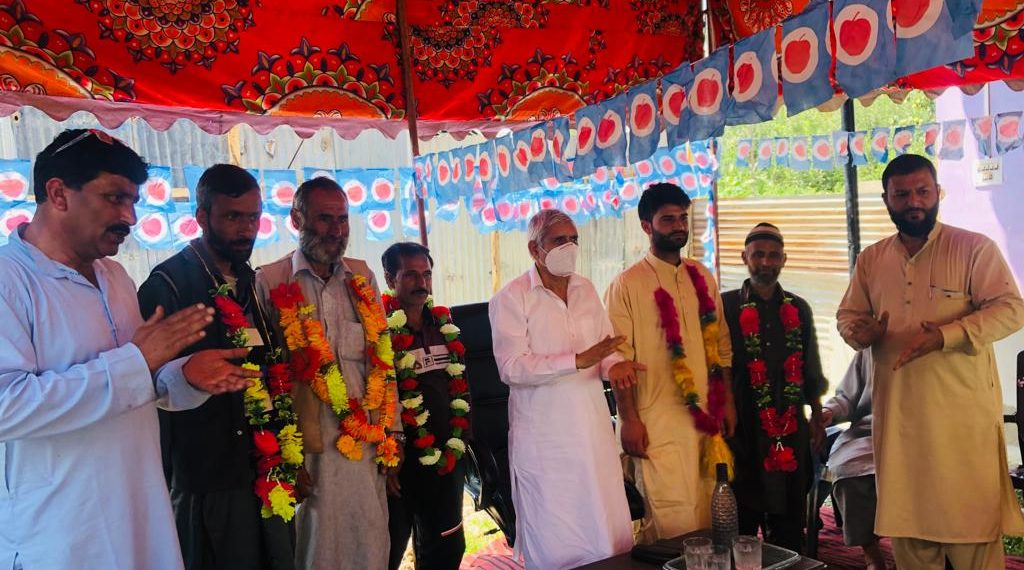 پیپلز کانفرنس جموں وکشمیر کے عوام کی نمائندہ جماعت ہے : نظام الدین بٹ