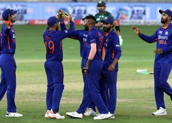 بھارت نے ایشیا کپ میں پاکستان کو پانچ وکٹوں سے شکست دے دی