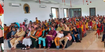 جموں وکشمیر کھادی اینڈ وِلیج اِنڈسٹریز بورڈ کا کٹھوعہ کی خواتین کاروباریوں کیلئے بیداری پروگرام کا اِنعقاد