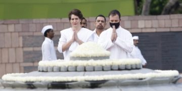 راہل اور پرینکا گاندھی نے راجیو گاندھی کو خراج عقیدت پیش کیا
