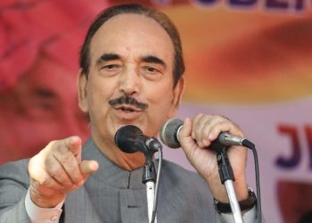 دفعہ 370 کو وزیراعظم ہی بحال کر سکتے ہیں: غلام نبی آزاد