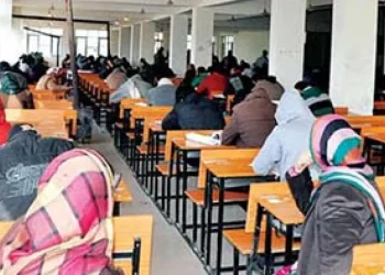 کشمیر :درجنوں کوچنگ سینٹر کا نیٹ کے نتائج میں ناقص کار کردگی سے سرپرست ناراض