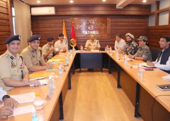 امیت شاہ کا دورہ کشمیر، ڈی جی نے سیکورٹی انتظامات کا لیا جائزہ
