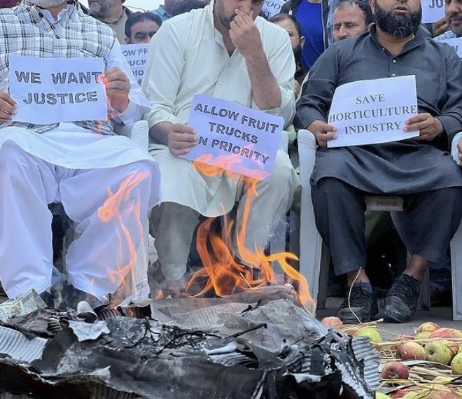 کشمیر میں تمام فروٹ منڈیاں بطور ہڑتال2دنوں کے لئے بند