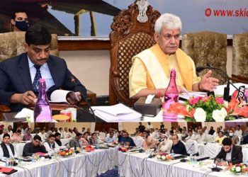 لیفٹیننٹ گورنر نے ضلع سری نگر اور سری نگر میونسپل کارپوریشن کے جائزہ میٹنگ کی صدارت کی