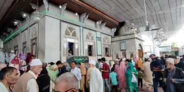 حضرت سلطان العارفین شیخ حمزہ مخدوم رحمۃ اللہ علیہ