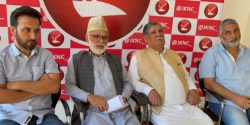 سیبوں کی ٹرانسپورٹیشن ایک بہت ہی سنگین مسئلہ بن گیا ہے: ساگر