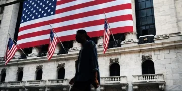 بدترین حالات ابھی آنے ہیں، 2023 کساد بازاری کا سال ہوگا: آئی ایم ایف